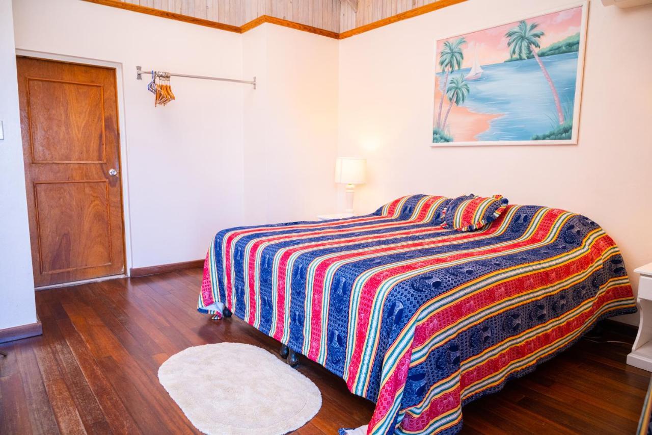 Shields Negril Villas Ngoại thất bức ảnh